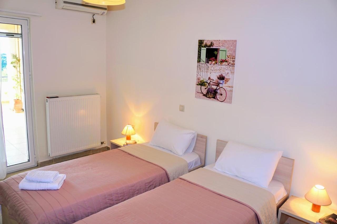 Olive Tree Hillside Apartment Stalós Esterno foto